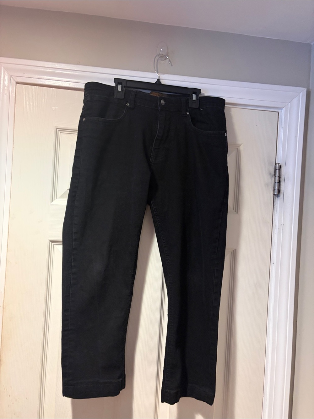 Men's Straight-Leg Jeans in Black 32x32